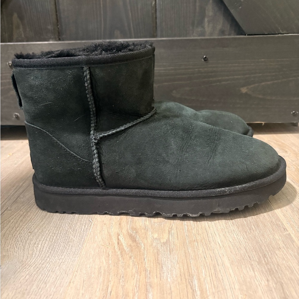 UGG Women's Classic Mini II boots in black  9